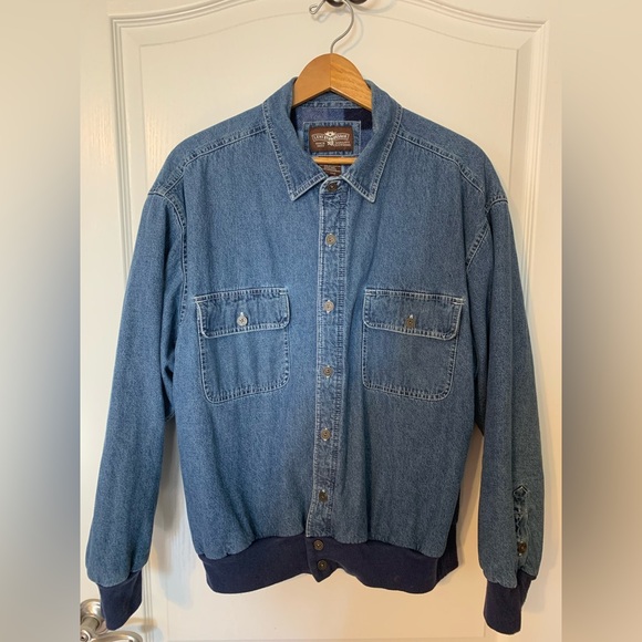 Vintage Levi's Blue Denim Jacket with Plaid Lining - Picture 3 of 4
